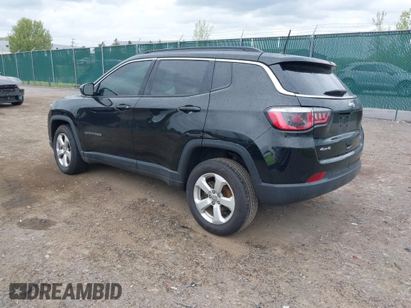 2018 Jeep Compass Altitude z VIN 3C4NJDBBXJT199927, wystawiony jako IAAI lot #42182460 z przebiegiem 93 535 mil mil oraz . Historia ofert i sprzedaży dostępna na DreamBid. Obrazek 3.