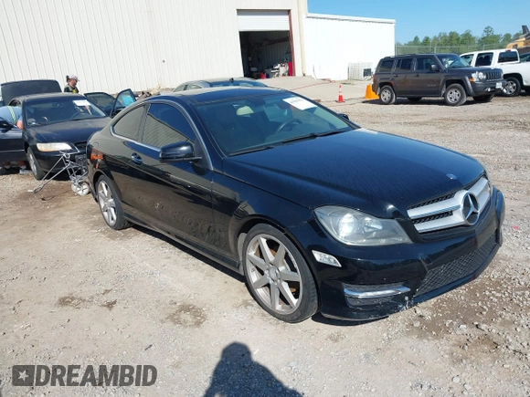 2013 Mercedes-Benz C 250 с VIN WDDGJ4HB9DF970401, выставлен на аукционе IAAI как лот 41981575 с пробегом 152 080 миль миль и . История ставок и продаж доступна на DreamBid. Изображение 1.