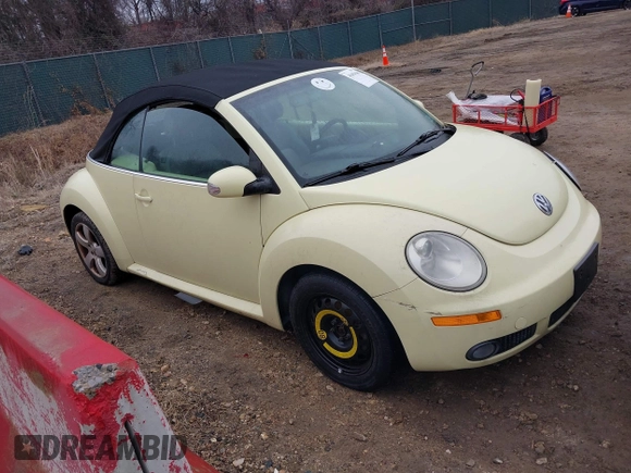 2006 Volkswagen Beetle с VIN 3VWSF31Y96M304430, выставлен на аукционе IAAI как лот 41694441 с пробегом 98 040 миль миль и . История ставок и продаж доступна на DreamBid. Изображение 1.