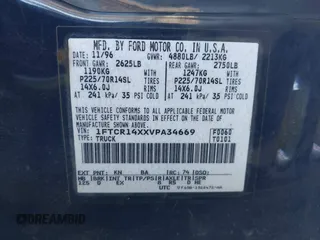1997 Ford Ranger XLT with VIN 1FTCR14XXVPA34669, listed as a IAAI auction lot 41572934 with 81,917 mi miles. Bid and sale history available at carsss.com. Image 9.