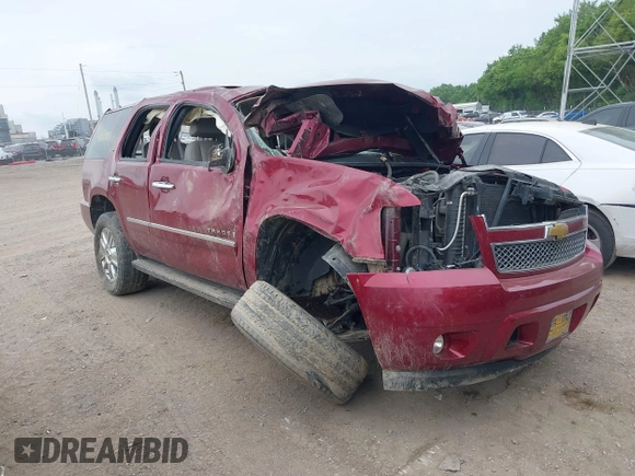 2009 Chevrolet Tahoe LTZ with VIN 1GNFK33039J120407, listed as a IAAI auction lot 39586085 with 247,429 mi miles and . Bid and sale history available at DreamBid. Image 1.