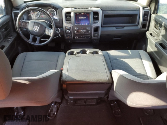 2021 Ram 1500 Tradesman z VIN 3C6RR7KT8MG521263, wystawiony jako Copart lot #52681695 z przebiegiem 134 948 mil mil oraz Szkoda całkowita • Salvage title. Historia ofert i sprzedaży dostępna na DreamBid. Obrazek 8.