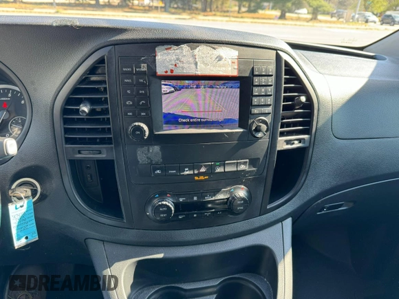 2020 Mercedes-Benz Metris with VIN W1WV0FEY9L3688689, listed as a Copart auction lot 52862564 with 164,030 mi miles and . Bid and sale history available at DreamBid. Image 10.