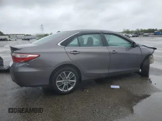 2015 Toyota Camry XLE z VIN 4T1BF1FK1FU048013, wystawiony jako Copart lot #57527325 z przebiegiem 200 428 mil mil oraz Szkoda całkowita • Salvage title. Historia ofert i sprzedaży dostępna na DreamBid. Obrazek 3.