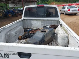 1995 Nissan Frontier с VIN 1N6SD11S9SC324761, выставлен на аукционе IAAI как лот 42143449 с пробегом 184 089 миль миль и . История ставок и продаж доступна на DreamBid. Изображение 8.