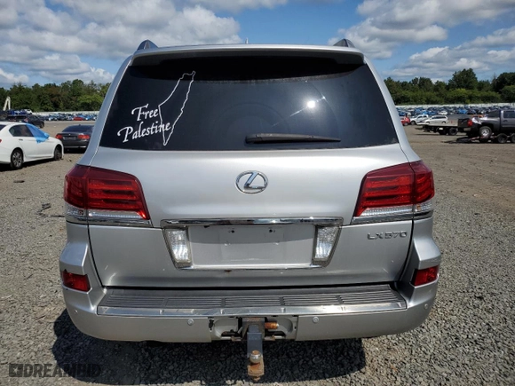 2013 Lexus LX 570 with VIN JTJHY7AX5D4086983, listed as a Copart auction lot 68106944 with 0 mi miles and Salvage Title. Bid and sale history available at carsss.com. Image 6.