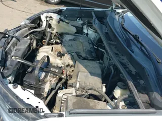 2017 Toyota RAV4 LE z VIN 2T3ZFREVXHW393172, wystawiony jako IAAI lot #42936391 z przebiegiem 98 370 mil mil oraz . Historia ofert i sprzedaży dostępna na DreamBid. Obrazek 22.