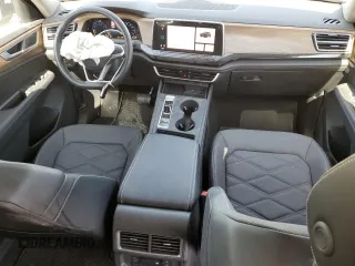 2024 Volkswagen Atlas SE с VIN 1V2LR2CA7RC582255, выставлен на аукционе Copart как лот 51479685 с пробегом 4 259 миль миль и Списание • Salvage title. История ставок и продаж доступна на DreamBid. Изображение 8.