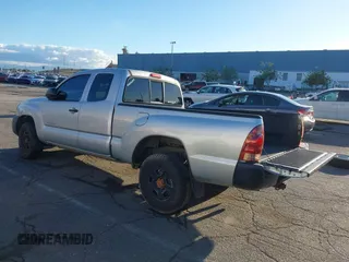 2006 Toyota Tacoma z VIN 5TETX22N26Z282695, wystawiony jako IAAI lot #41540262 z przebiegiem 259 961 mil mil oraz . Historia ofert i sprzedaży dostępna na DreamBid. Obrazek 3.