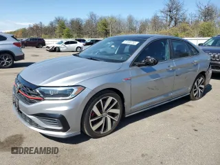 2019 Volkswagen Jetta GLI S z VIN 3VW6T7BU3KM187113, wystawiony jako Copart lot #51995755 z przebiegiem 56 789 mil mil oraz Szkoda całkowita • Salvage title. Historia ofert i sprzedaży dostępna na DreamBid. Obrazek 1.