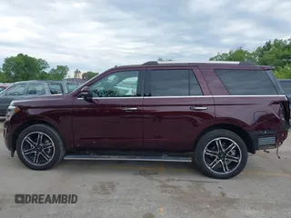 2020 Ford Expedition Limited z VIN 1FMJU2AT4LEA11972, wystawiony jako IAAI lot #42334398 z przebiegiem 123 783 mil mil oraz . Historia ofert i sprzedaży dostępna na DreamBid. Obrazek 15.