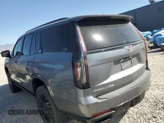 2021 Cadillac Escalade Sport Platinum z VIN 1GYS4GKL0MR326986, wystawiony jako Copart lot #72962774 z przebiegiem 66 619 mil mil oraz Szkoda całkowita • Salvage title. Historia ofert i sprzedaży dostępna na DreamBid. Obrazek 2.