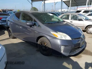 2014 Toyota Prius Four with VIN JTDKN3DUXE1771415, listed as a IAAI auction lot 42066546 with 218,535 mi miles. Bid and sale history available at carsss.com. Image 1.