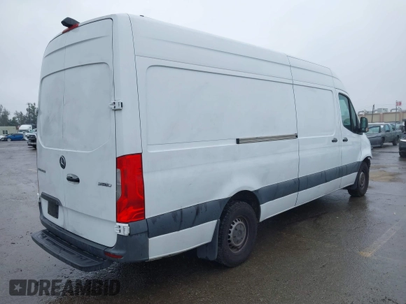 2020 Mercedes-Benz Sprinter Cargo with VIN W1W4ECHY2LT042904, listed as a IAAI auction lot 41567553 with 218,889 mi miles and . Bid and sale history available at carsss.com. Image 4.