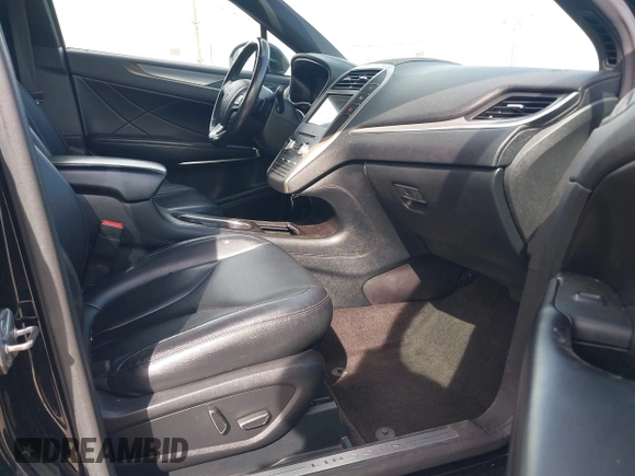 2017 Lincoln MKC Premiere with VIN 5LMCJ1C99HUL03978, listed as a IAAI auction lot 41602939 with 127,078 mi miles and . Bid and sale history available at DreamBid. Image 5.