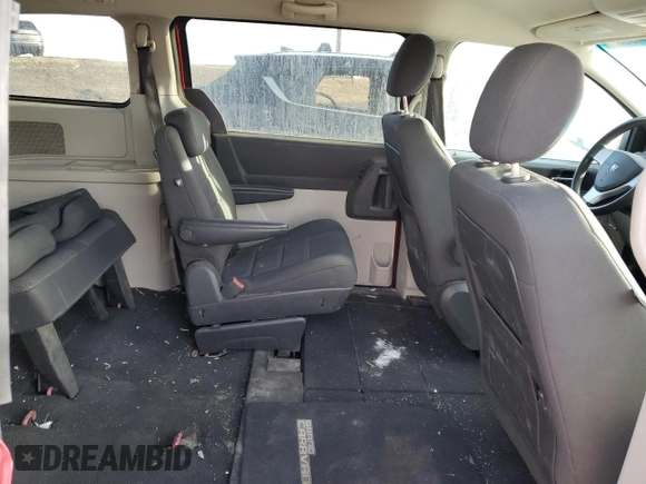 2008 Dodge Grand Caravan SE with VIN 2D8HN44H38R785015, listed as a Copart auction lot 46448665 with 286,599 mi miles and Salvage Title. Bid and sale history available at DreamBid. Image 11.