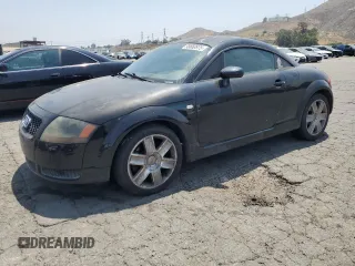 2004 Audi TT z VIN TRUSC28N341024424, wystawiony jako Copart lot #58660975 z przebiegiem 163 685 mil mil oraz Tytuł czysty. Historia ofert i sprzedaży dostępna na DreamBid. Obrazek 1.