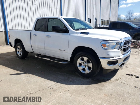 2020 Ram 1500 Big Horn z VIN 1C6SRFBT2LN371989, wystawiony jako Copart lot #50135945 z przebiegiem 75 103 mil mil oraz Szkoda całkowita • Salvage title. Historia ofert i sprzedaży dostępna na DreamBid. Obrazek 4.
