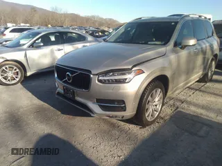 2016 Volvo XC90 T6 Momentum with VIN YV4A22PK7G1034763, listed as a IAAI auction lot 41590080 with 132,508 mi miles. Bid and sale history available at carsss.com. Image 6.