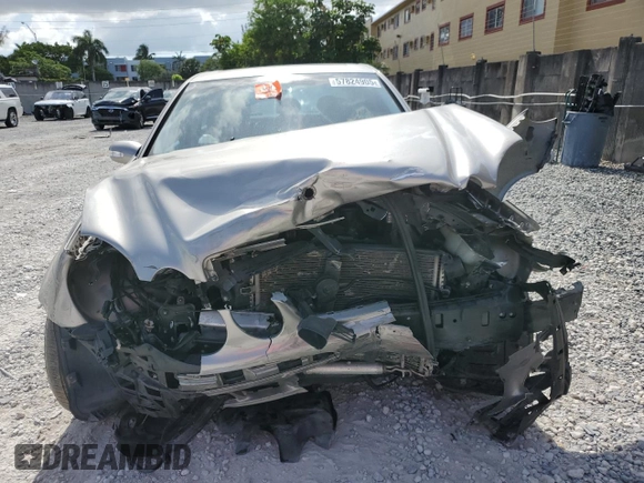 2003 Mercedes-Benz E 320 z VIN WDBUF65J63A194440, wystawiony jako Copart lot #57824905 z przebiegiem Nie podano mil oraz Szkoda całkowita • Salvage title. Historia ofert i sprzedaży dostępna na DreamBid. Obrazek 5.
