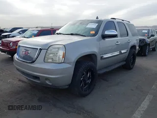 2007 GMC Yukon SLT with VIN 1GKFC13017R230675, listed as a IAAI auction lot 41555626 with 140,022 mi miles. Bid and sale history available at carsss.com. Image 17.