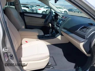 2019 Subaru Outback z VIN 4S4BSABC1K3331876, wystawiony jako IAAI lot #41798427 z przebiegiem 38 123 mil mil oraz . Historia ofert i sprzedaży dostępna na DreamBid. Obrazek 5.