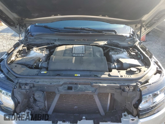 2014 Land Rover Range Rover HSE with VIN SALGS2WF8EA164266, listed as a Copart auction lot 57962545 with 105,622 mi miles and Salvage title. Bid and sale history available at DreamBid. Image 11.