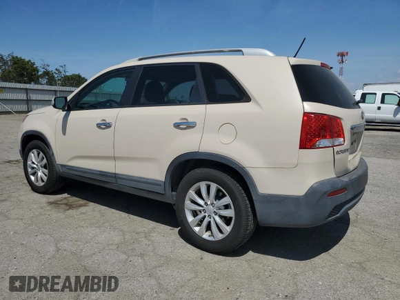 2011 Kia Sorento LX with VIN 5XYKT4A22BG074279, listed as a Copart auction lot 51835035 with 153,581 mi miles and Clean Title. Bid and sale history available at DreamBid. Image 2.