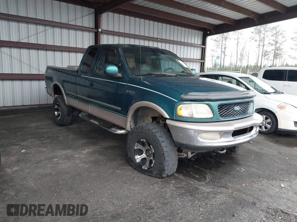 1997 Ford F-150 XL with VIN 1FTDX18W9VKC62901, listed as a IAAI auction lot 41495680 with 205,443 mi miles. Bid and sale history available at carsss.com. Image 1.