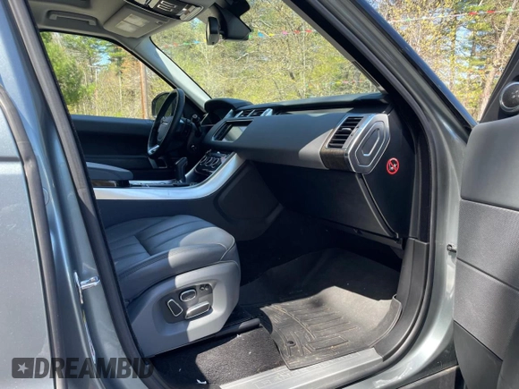 2014 Land Rover Range Rover Sport Supercharged with VIN SALWR2TF4EA398934, listed as a Copart auction lot 55441415 with 48,055 mi miles and Clean Title. Bid and sale history available at carsss.com. Image 8.