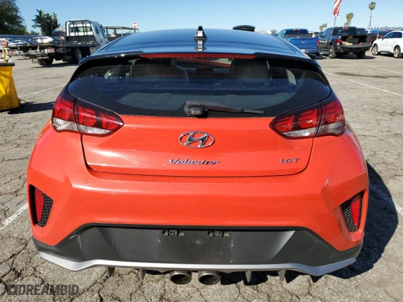 2019 Hyundai Veloster Turbo R-Spec with VIN KMHTH6AB1KU020063, listed as a Copart auction lot 42607993 with 21,712 mi miles. Bid and sale history available at carsss.com. Image 6.