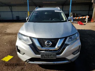 2017 Nissan Rogue SV with VIN KNMAT2MVXHP520321, listed as a Copart auction lot 60747285 with 88,293 mi miles and Salvage title. Bid and sale history available at DreamBid. Image 5.