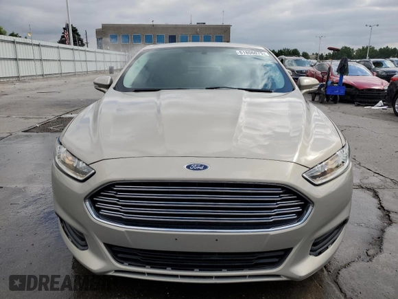 2015 Ford Fusion SE with VIN 3FA6P0H77FR282630, listed as a Copart auction lot 61806075 with 109,267 mi miles and Salvage title. Bid and sale history available at DreamBid. Image 5.