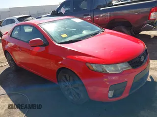 2012 Kia Forte SX с VIN KNAFW6A33C5498686, выставлен на аукционе IAAI как лот 41747759 с пробегом 193 318 миль миль и . История ставок и продаж доступна на DreamBid. Изображение 13.