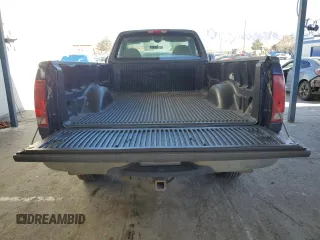 2004 Ford F-150 XL z VIN 2FTRF18WX4CA71189, wystawiony jako Copart lot #43083775 z przebiegiem 95 146 mil mil oraz Szkoda całkowita • Salvage title. Historia ofert i sprzedaży dostępna na DreamBid. Obrazek 10.