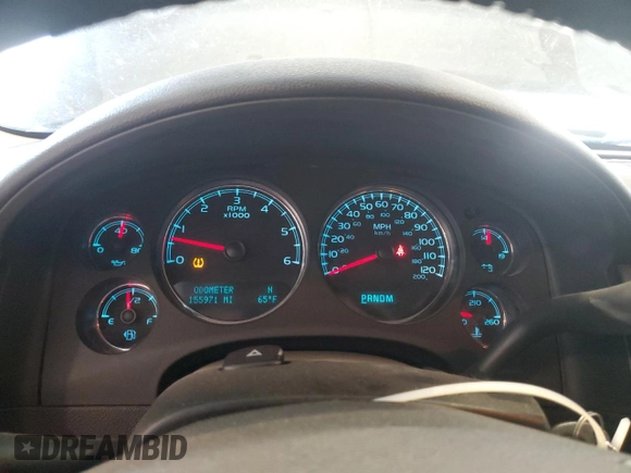 2010 GMC Yukon Denali z VIN 1GKUKEEFXAR179946, wystawiony jako Copart lot #57218255 z przebiegiem 155 971 mil mil oraz Czysty tytuł • Clean title. Historia ofert i sprzedaży dostępna na DreamBid. Obrazek 9.