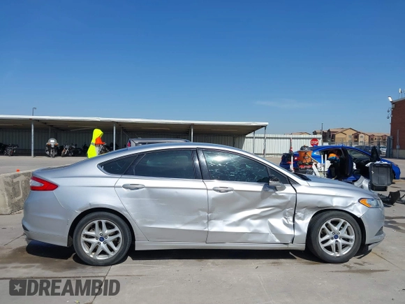 2014 Ford Fusion SE with VIN 3FA6P0H78ER329212, listed as a IAAI auction lot 41878906 with 117,184 mi miles. Bid and sale history available at carsss.com. Image 14.
