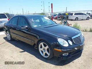 2007 Mercedes-Benz E 350 z VIN WDBUF56X87B047923, wystawiony jako IAAI lot #42216500 z przebiegiem 89 257 mil mil oraz . Historia ofert i sprzedaży dostępna na DreamBid. Obrazek 1.