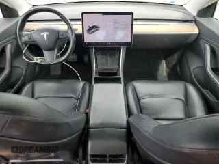 2018 Tesla Model 3 Long Range Battery with VIN 5YJ3E1EB8JF091116, listed as a Copart auction lot 43281485 with 58,677 mi miles and Salvage Title. Bid and sale history available at DreamBid. Image 8.