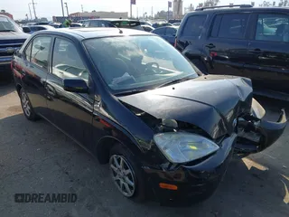 2003 Toyota Prius with VIN JT2BK18U530071370, listed as a IAAI auction lot 41475089 with 131,967 mi miles. Bid and sale history available at carsss.com. Image 1.