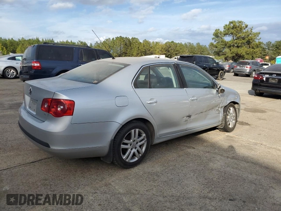 2007 Volkswagen Jetta Wolfsburg Edition с VIN 3VWEF71K37M075440, выставлен на аукционе Copart как лот 47419965 с пробегом 101 704 миль миль и Списание • Salvage title. История ставок и продаж доступна на DreamBid. Изображение 3.