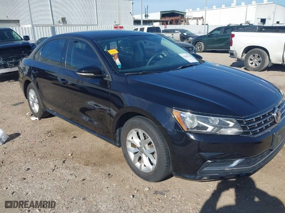 2018 Volkswagen Passat 2.0T S with VIN 1VWAA7A35JC007347, listed as a IAAI auction lot 41809749 with 39,123 mi miles. Bid and sale history available at carsss.com. Image 1.