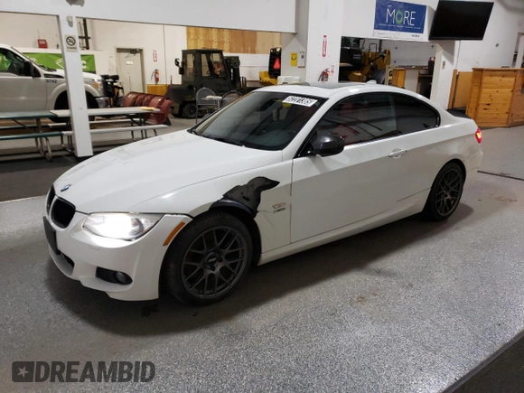 2012 BMW 3 Series 335i xDrive with VIN WBAKF9C5XCE672381, listed as a Copart auction lot 52201385 with 69,226 mi miles and Clean Title. Bid and sale history available at carsss.com. Image 1.