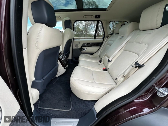 2020 Land Rover Range Rover HSE with VIN SALGS2RUXLA598308, listed as a Copart auction lot 56398735 with 132,979 mi miles and Clean Title. Bid and sale history available at DreamBid. Image 15.