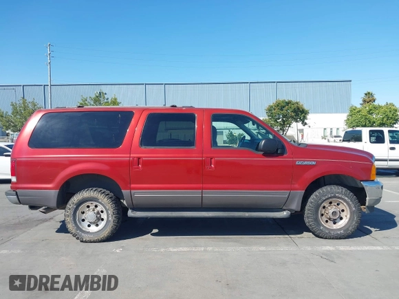 2001 Ford Excursion XLT z VIN 1FMNU41S11EB32749, wystawiony jako IAAI lot #42677214 z przebiegiem 178 624 mil mil oraz . Historia ofert i sprzedaży dostępna na DreamBid. Obrazek 13.