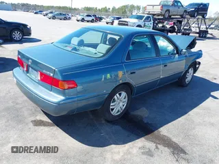 2001 Toyota Camry CE with VIN 4T1BG22K41U782923, listed as a IAAI auction lot 41773916 with 201,038 mi miles and . Bid and sale history available at carsss.com. Image 4.