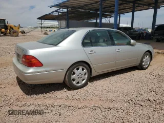 2001 Lexus LS 430 z VIN JTHBN30F610008975, wystawiony jako Copart lot #57186565 z przebiegiem 237 767 mil mil oraz Czysty tytuł • Clean title. Historia ofert i sprzedaży dostępna na DreamBid. Obrazek 3.