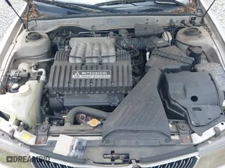 2002 Mitsubishi Diamante LS with VIN 6MMAP57P52T010479, listed as a IAAI auction lot 42086895 with 89,977 mi miles. Bid and sale history available at carsss.com. Image 10.