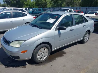 2007 Ford Focus S with VIN 1FAFP34N97W131230, listed as a IAAI auction lot 42661651 with 221,807 mi miles and . Bid and sale history available at DreamBid. Image 2.
