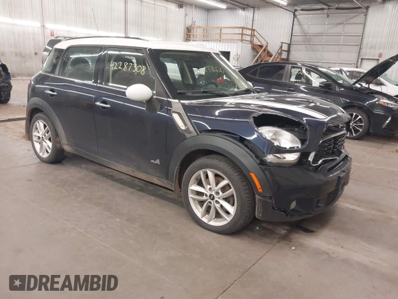 2014 MINI Countryman S with VIN WMWZC5C56EWP38017, listed as a IAAI auction lot 42287308 with 151,780 mi miles and . Bid and sale history available at DreamBid. Image 1.